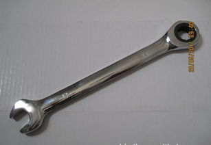高品质棘轮两用扳手13mm 厂家直供，价格与品质并重